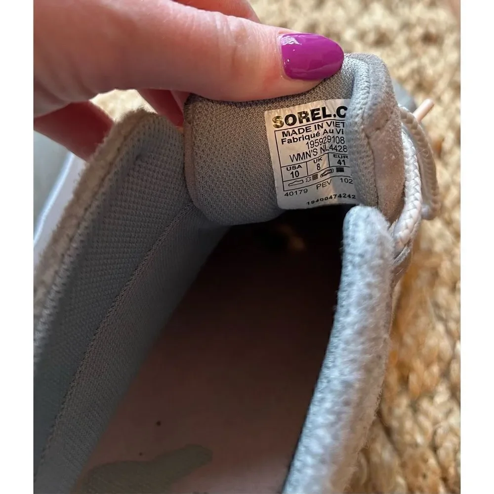 Sorel Out N About III Classic Leather Boot In Dove Peach Size Women’s 10